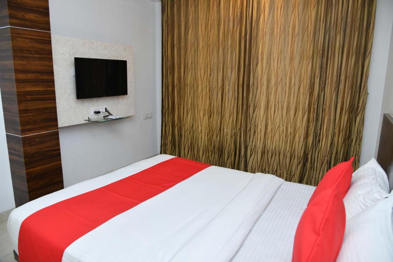 Royal Orbit Hotel Panchgani Eksteriør billede