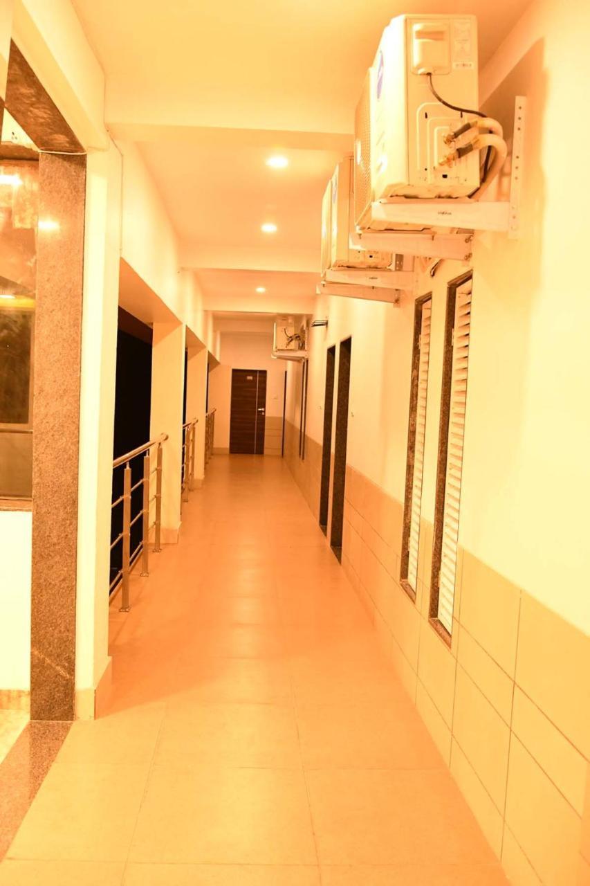 Royal Orbit Hotel Panchgani Eksteriør billede