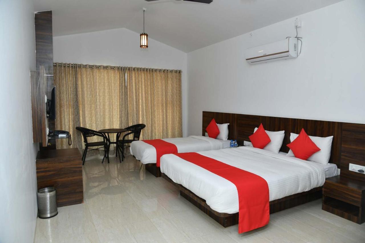 Royal Orbit Hotel Panchgani Eksteriør billede