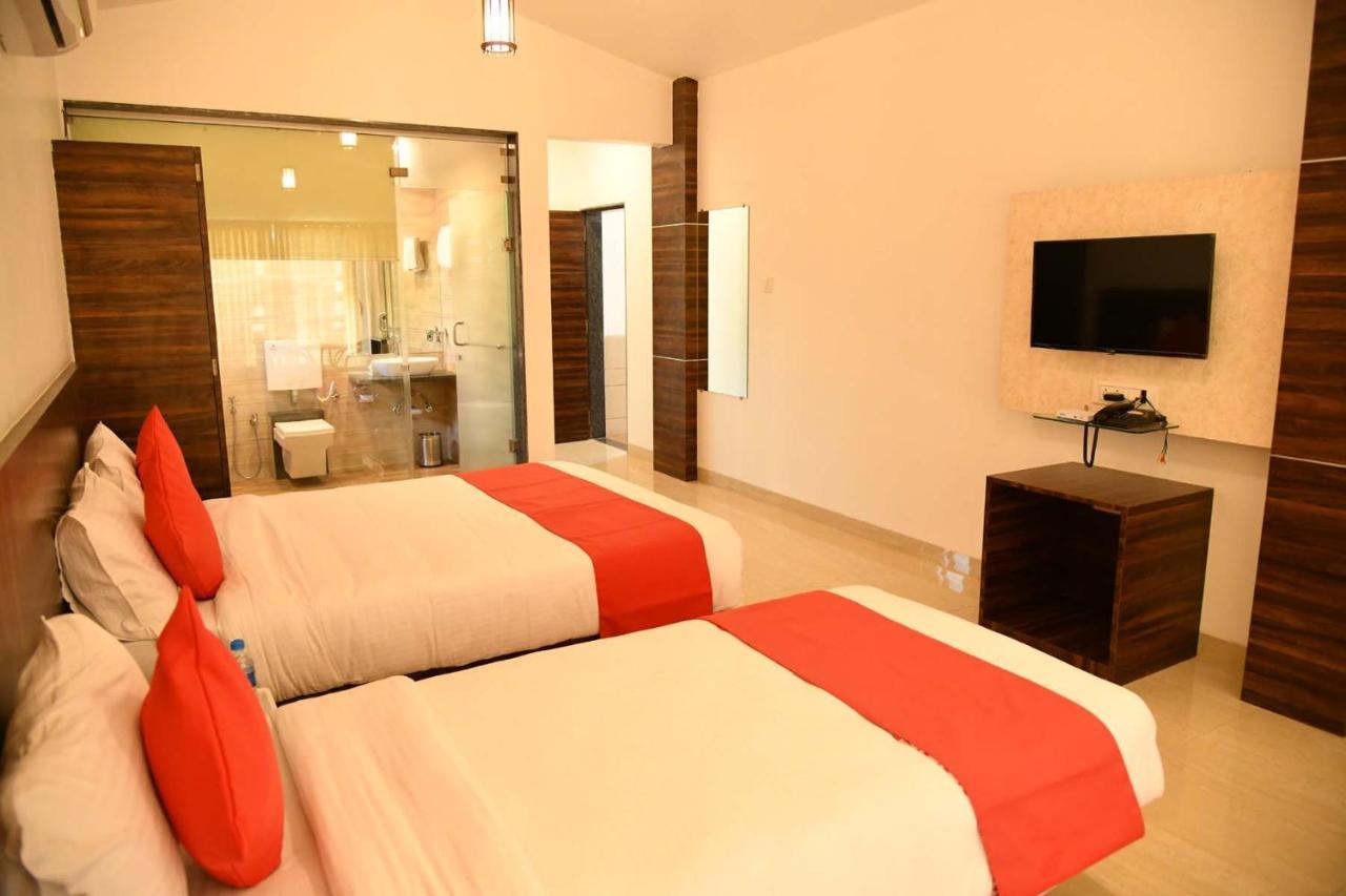 Royal Orbit Hotel Panchgani Eksteriør billede