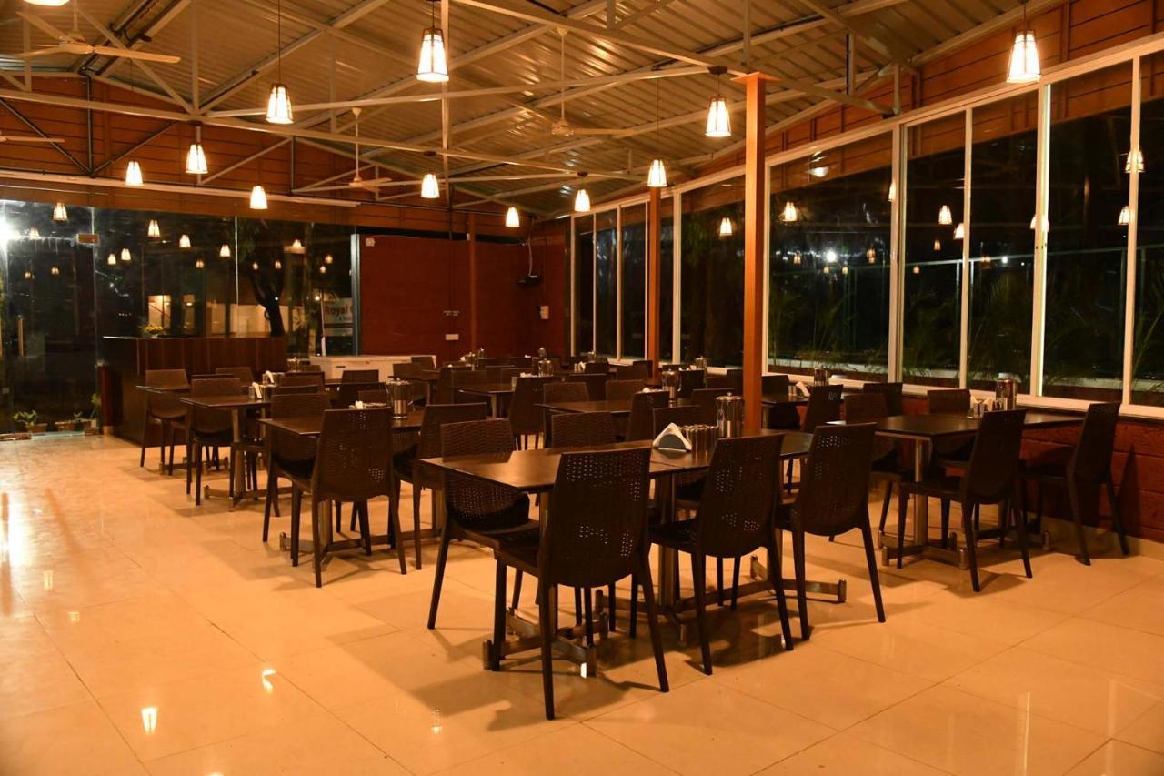 Royal Orbit Hotel Panchgani Eksteriør billede