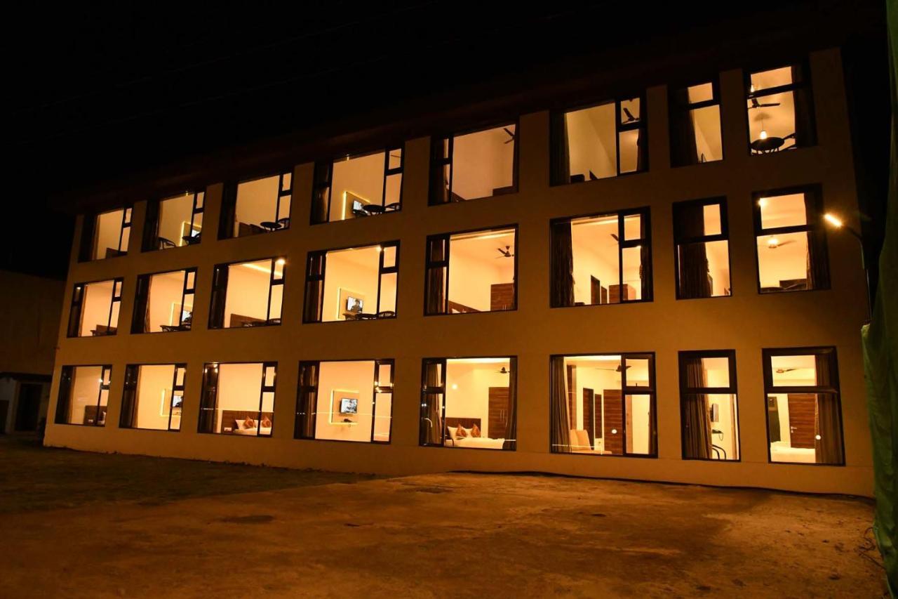 Royal Orbit Hotel Panchgani Eksteriør billede