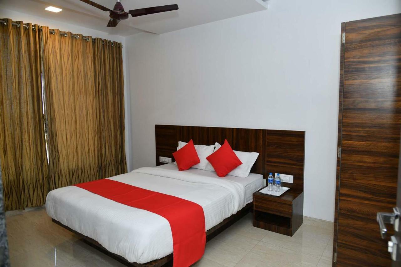 Royal Orbit Hotel Panchgani Eksteriør billede